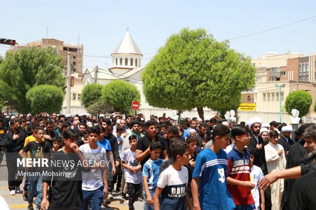 Abadan kentideki matem töreninden fotoğraflar