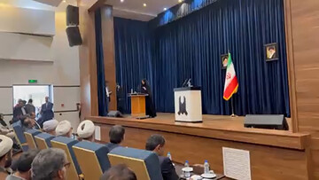 مسئولان صدای دانشجویان را بشنوند و به آنها توجه کنند