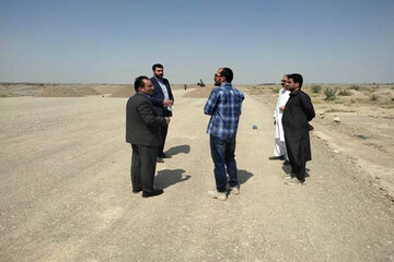 بازدید دادستان ایرانشهر از پروژه راه آهن زاهدان - چابهار