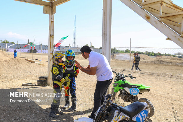 Women's motocross race