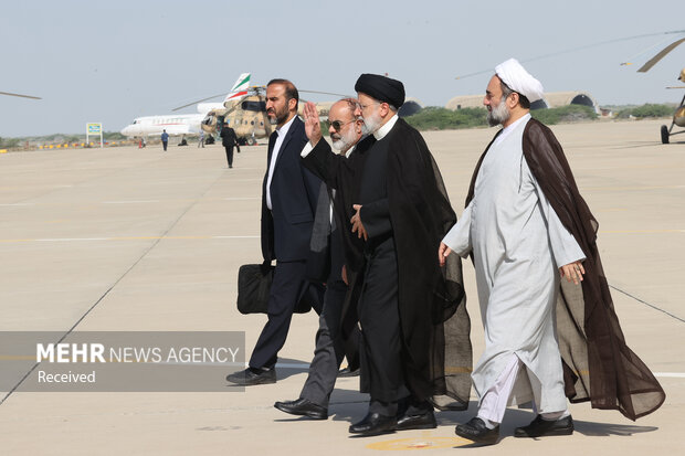 ورود رئیس جمهور به استان سیستان و بلوچستان