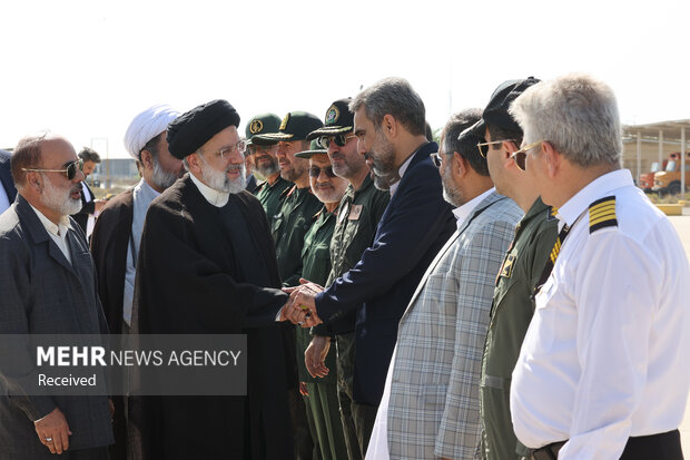 ورود رئیس جمهور به استان سیستان و بلوچستان
