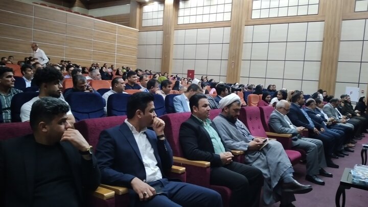 پیشکسوتان و نخبگان ورزشی گناوه تجلیل شدند