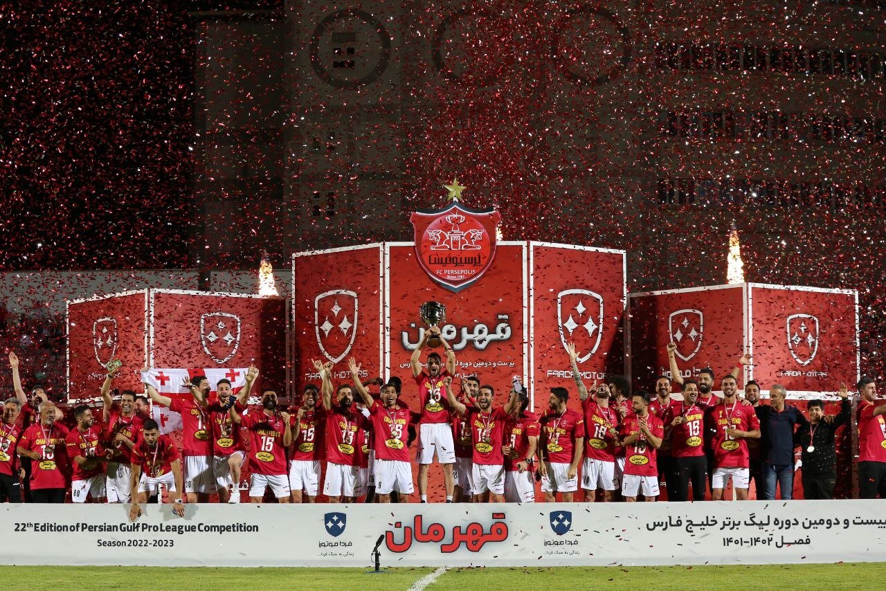 VIDEO: Persepolis lifts the IPL title trophy - Mehr News Agency