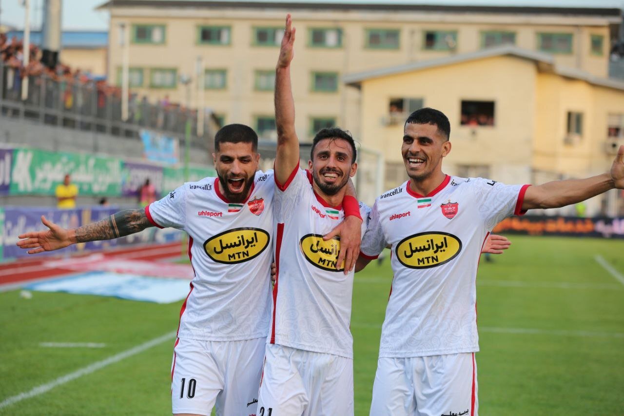 تیم فوتبال پرسپولیس و نساجی