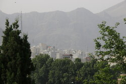 گرد و غبار استان زنجان را فرا گرفته است