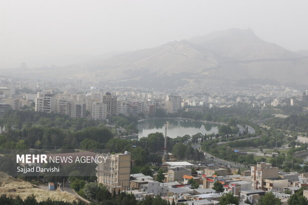 آسمان «آبی» خاکی شد!