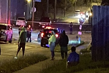 Mass shooting at Missouri leaves at least 3 dead