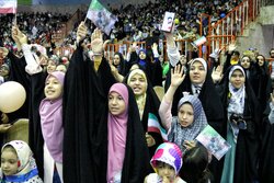 جشن بزرگ «دختران ماه» در کرمانشاه