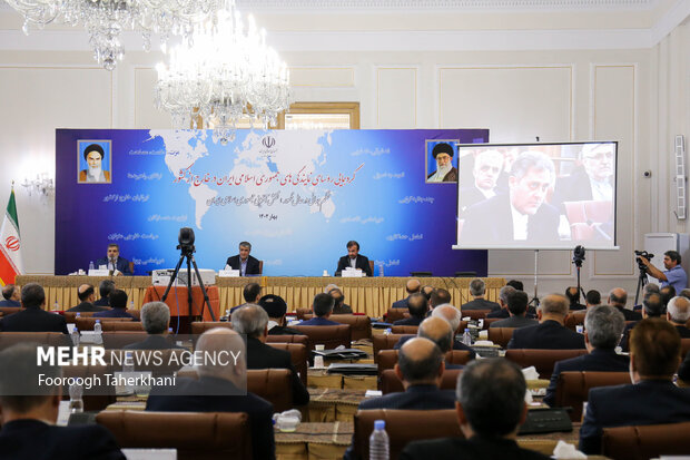 گردهمایی رؤسای نمایندگی‌های جمهوری اسلامی ایران در خارج از کشور بعد از ظهر امروز یکشنبه ۳۱ اردیبهشت ۱۴۰۲ با حضور محمد اسلامی رئیس سازمان انرژی اتمی ایران در ساختمان وزارت خارجه برگزار شد