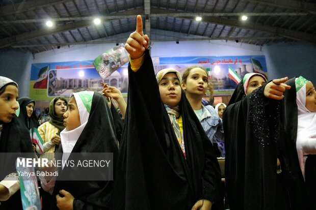 جشن بزرگ «دختران ماه» در کرمانشاه