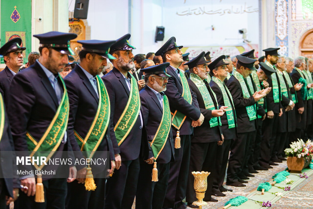 حرم مطهر حضرت فاطمه معصومه (س) آذینبندی شد