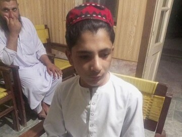 پاکستان میں پولیس کو برا بھلا کہنے والا بچہ گرفتاری کے بعد رہا