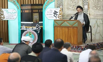 حجت الاسلام نواب: هسته شکوفایی انقلاب اسلامی در دفاع مقدس شکل گرفت