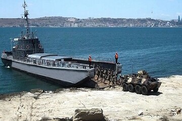 Azerbaijan holds tactical exercises in Caspian Sea