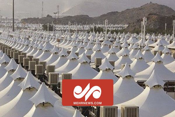 Arafat'ta hacı adayları için çadır kuruluyor Arafat'ta hacı adayları için çadır kuruluyor