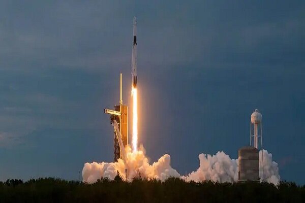 SpaceX Falcon 9 launches 4 private astronauts toward ISS