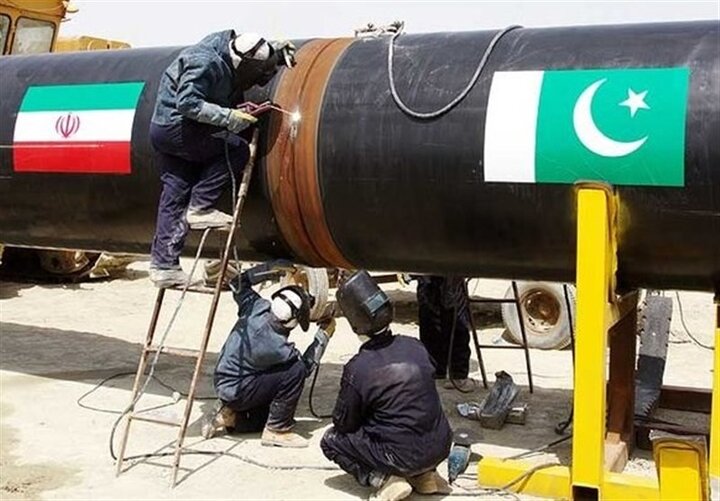 پاکستان کا ایران کیساتھ گیس لائن منصوبہ 2 مراحل میں مکمل کرنے کا فیصلہ، پاکستانی میڈیا 