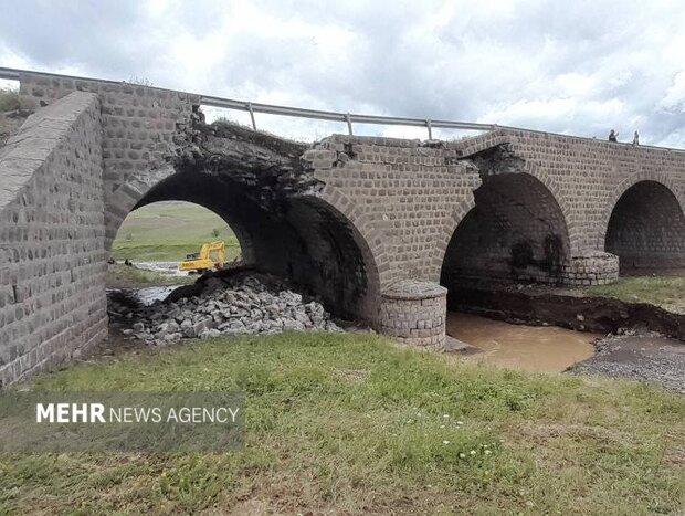 عملیات مرمت پل «بنیاد آباد» تا آخر مهرماه تکمیل می‌شود