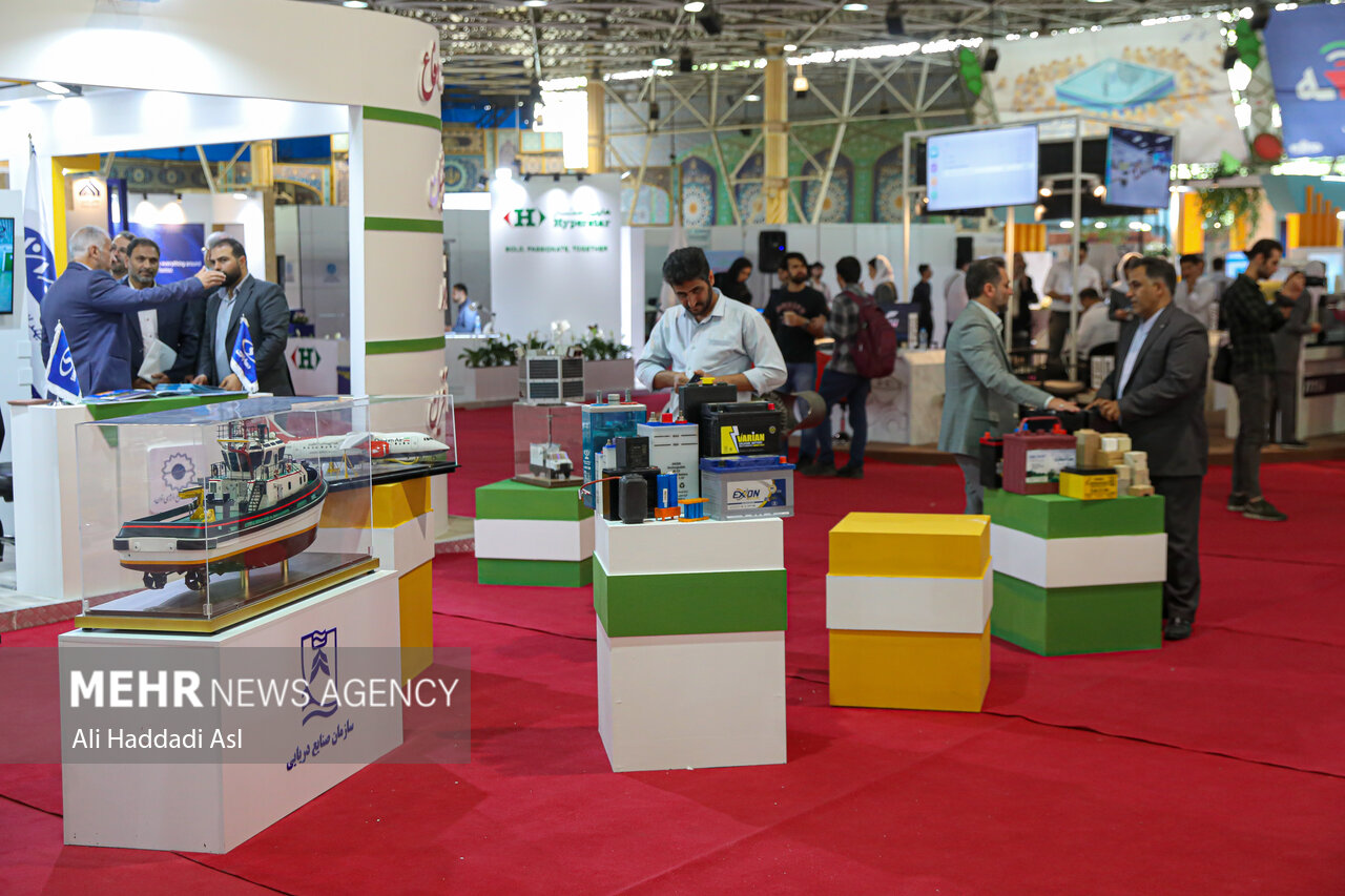 دومین نمایشگاه کار دانشگاه تهران برگزار میشود دومین نمایشگاه کار دانشگاه تهران برگزار میشود