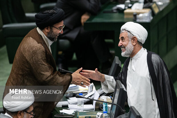 Iranian Parlimanet open session to elect new speaker
