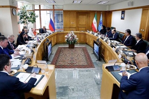Iran, Russia central banks stress using local currencies