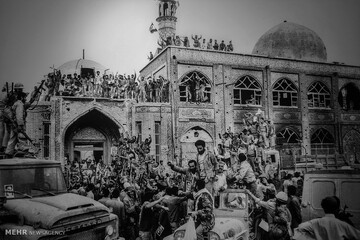 تمبر یادبود شهدای شاخص خوزستان رونمایی شد