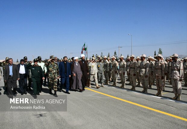 صبحگاه مشترک نیروهای مسلح به مناسبت سوم خرداد در بیرجند