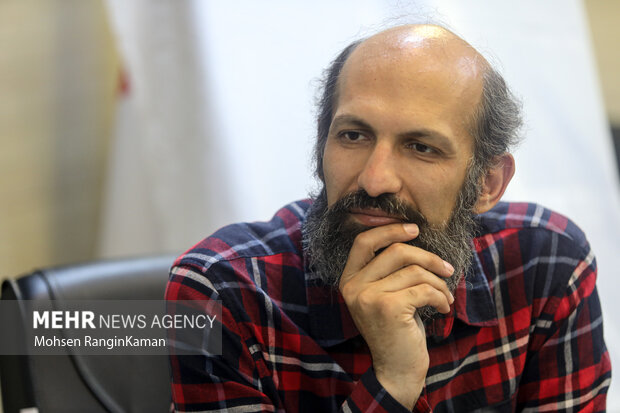 اقتدار عزت ملی موضوع چهارمین جشنواره خودنویس است