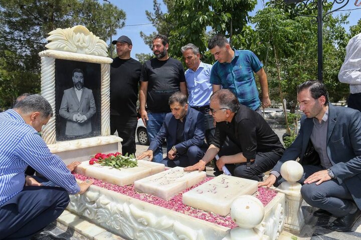 برگزاری سالگرد درگذشت ناصر حجازی با حضور مدیران باشگاه استقلال