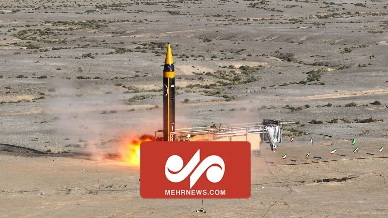 لحظه شلیک و اصابت به هدف موشک خرمشهر ۴