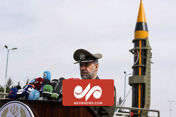 توضیحات وزیر دفاع در خصوص ویژگی‌های موشک بالستیک خرمشهر ۴