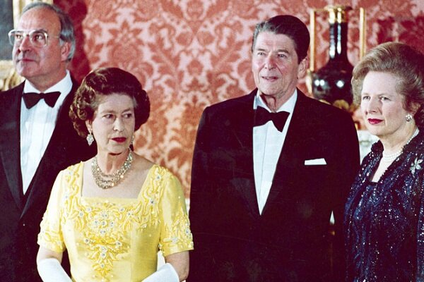 افشای نقشه شبهنظامیان ایرلند برای ترور الیزابت در سانفرانسیسکو