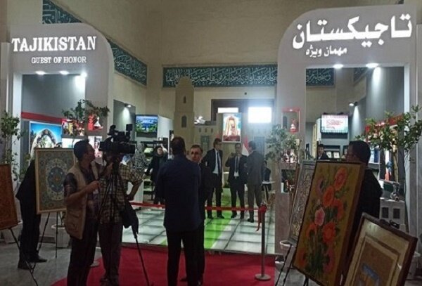 ادبیات ایران در تاجیکستان جایگاه ویژهای دارد