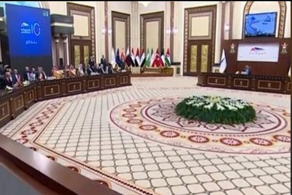 العراق ... بدء أعمال مؤتمر "طريق التنمية" بحضور دول الجوار
