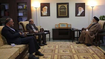 IRIB chief meets Nasrallah in Lebanon