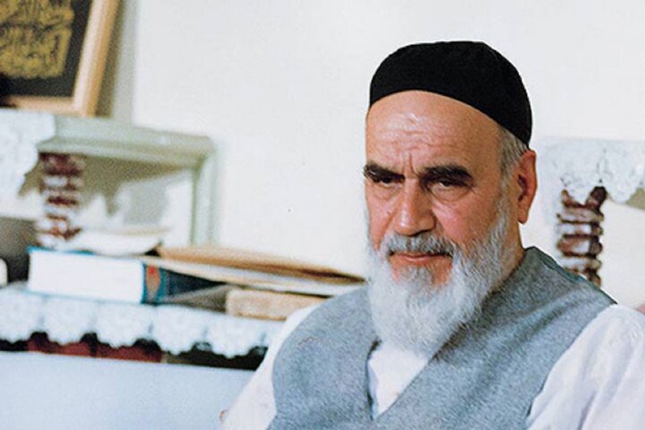 امام خمینی (ره) هیچ وقت مخالف هویت ایرانی نبود امام خمینی (ره) هیچ وقت مخالف هویت ایرانی نبود