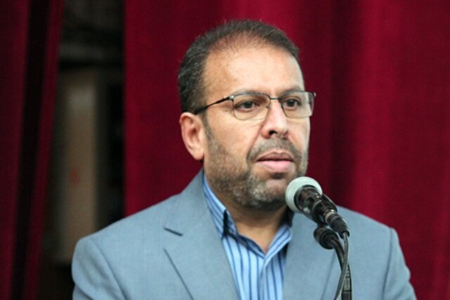 ۱۰۰ همت منابع پتروشیمی های خوزستان خارج از استان است