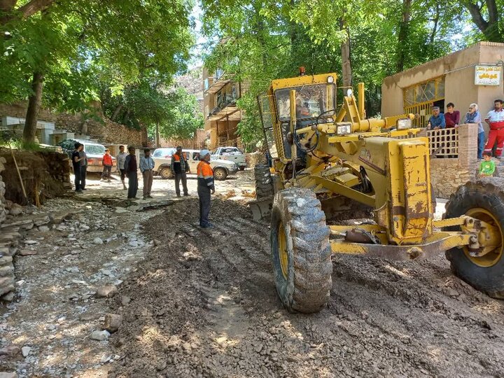 عملیات راهداری و حمل و نقل جاده‌ای در ۱۲ روستای خراسان شمالی