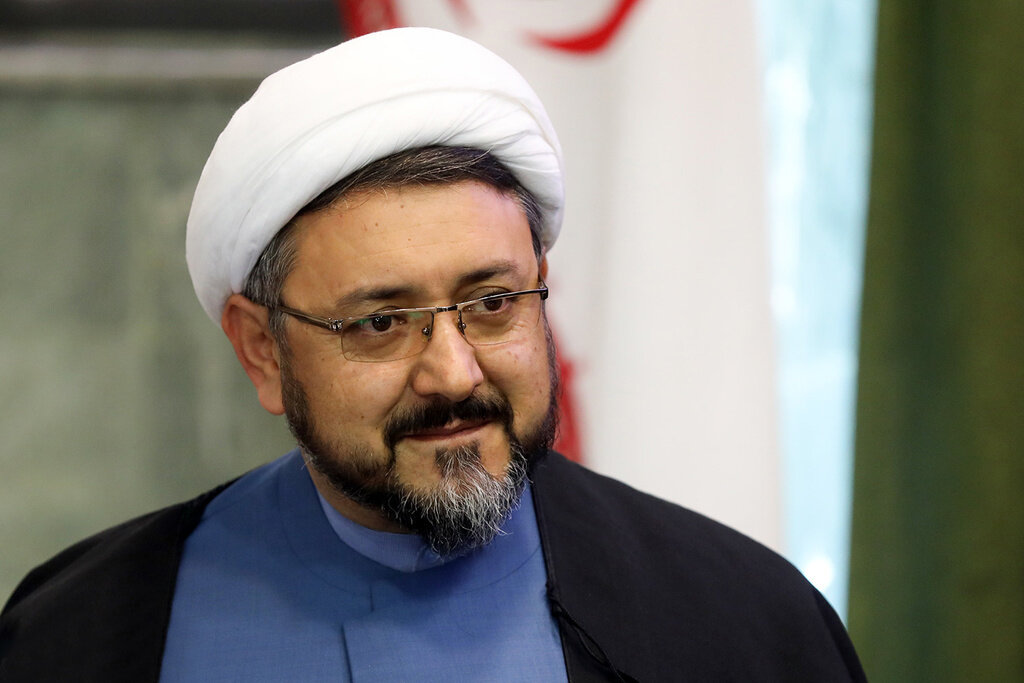 نفی استبداد و استکبار مهمترین میراث امام برای مردم ایران است