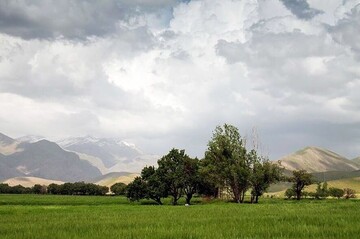 گشت و گذار تابستانی در روستای زیبای «هنام»