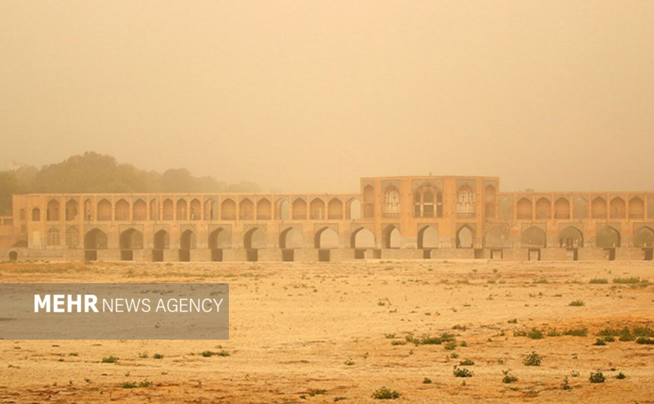 ۷۰ درصد گردوغبار اصفهان ذرات گچ است