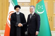 رئيس مجلس المصلحة الشعبي في تركمانستان يصل إلى طهران
