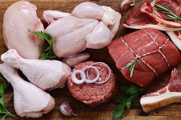 علت افزایش قیمت گوشت مرغ مربوط به کمبود تولید نیست
