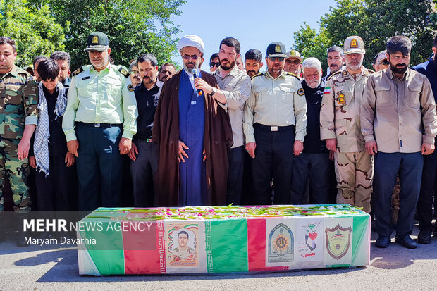 Funeral ceremony of martyred Iranian border guard in Bojnurd 