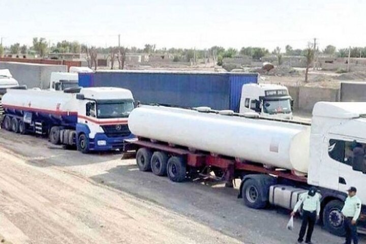 صادرات کالای کرمانشاه بابیش از۱۲۹هزار دستگاه کامیون انجام می‌گیرد