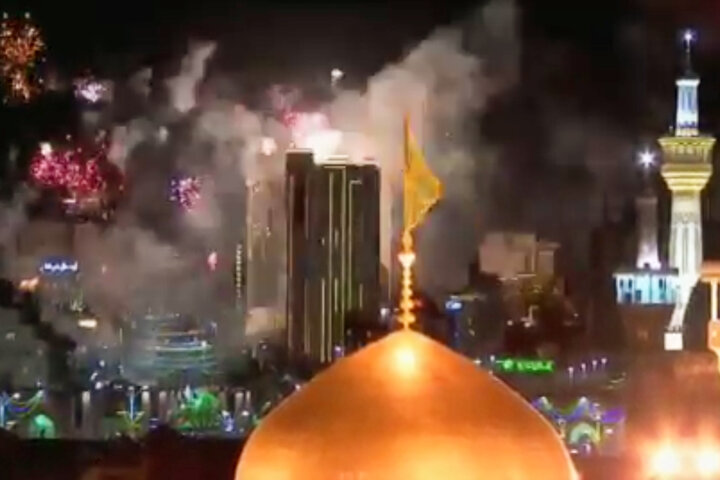 VIDEO: Fire show in Mashhad on Imam Reza birth anniv.