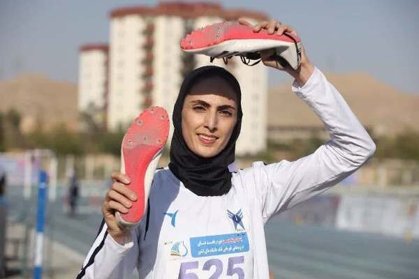 شهلا محمودی رکورد ملی ۴۰۰ متر مانع را شکست/طلای دوباره برای ایران