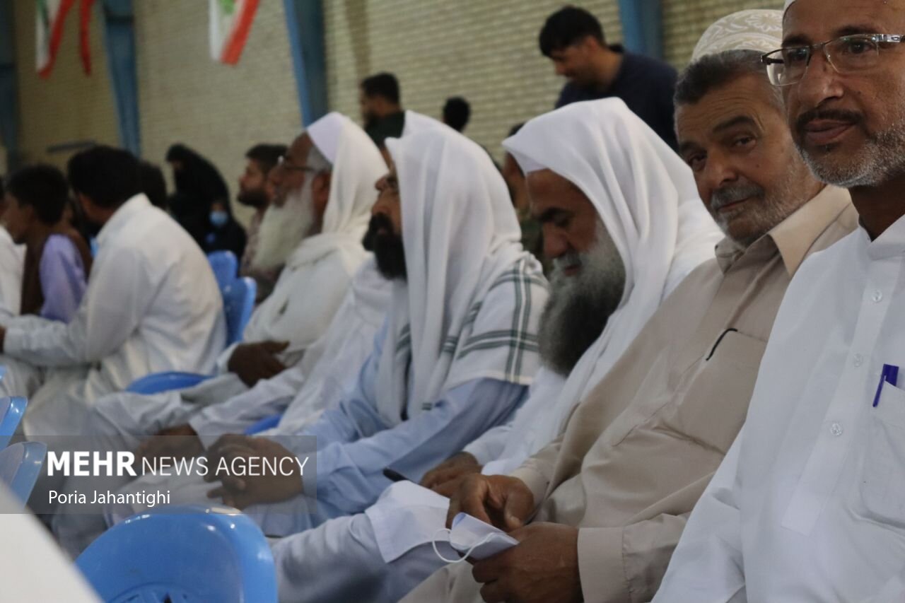 تکریم و معارفه فرمانده جدید سپاه سراوان تکریم و معارفه فرمانده جدید سپاه سراوان