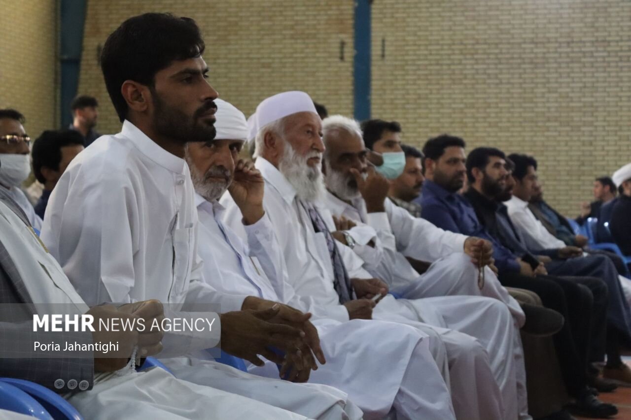 تکریم و معارفه فرمانده جدید سپاه سراوان تکریم و معارفه فرمانده جدید سپاه سراوان